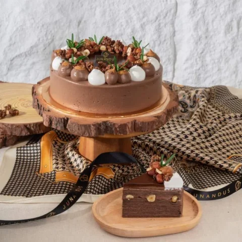 Callebaut® Hazelnut Dark Chocolate Yogurt Crêpe