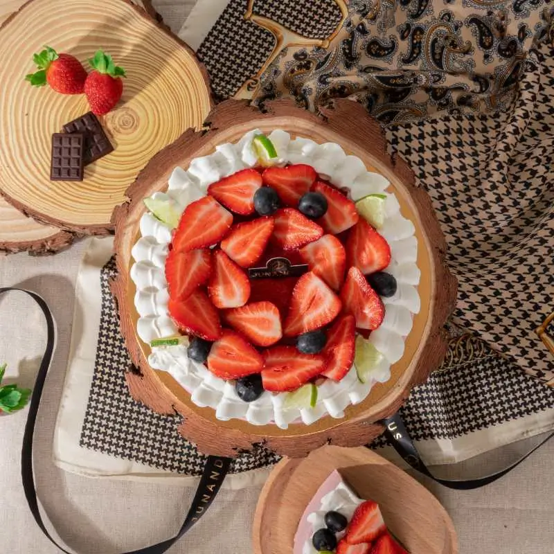 Antioxidant Berries Chocolate Yogurt Crêpe (Slice) - Image 3