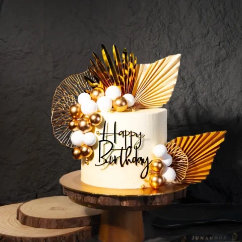 Majesty Gold Designer Cake