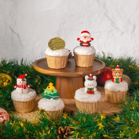 Xmas Surprise Cupcakes (6 pcs)