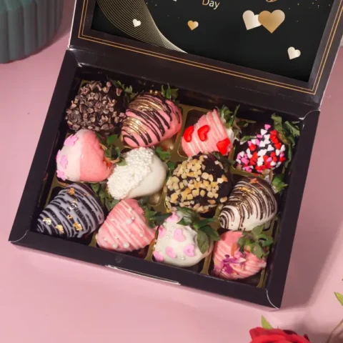 Chocolate Strawberries (12pcs)