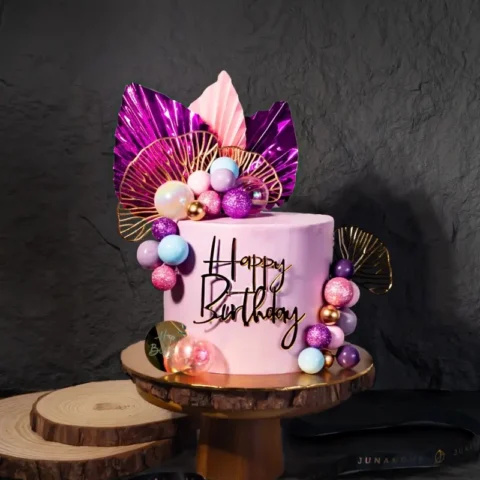 Huntrix Designer Cake