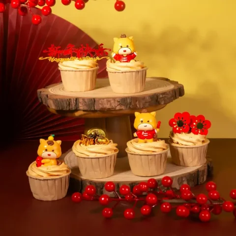 GongXiFattCai Cupcake
