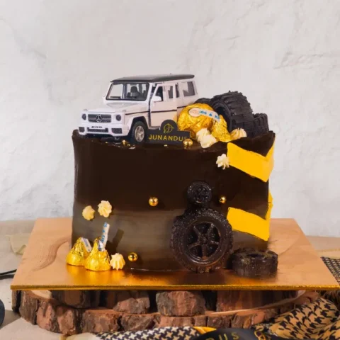 Mercedes Benz G63 Theme Cake