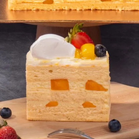 Mango Sponge Cake (Slice)