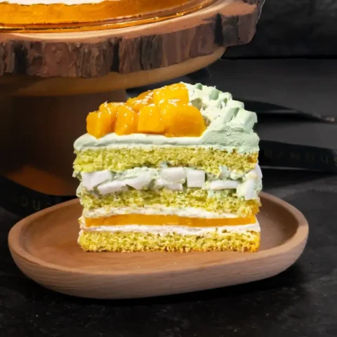 Pandan Coconut Mango Chiffonge® (Slice)