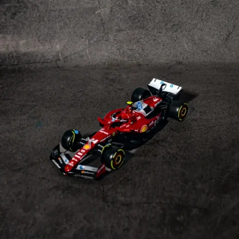 F1 Ferrari Hamilton #44 Car