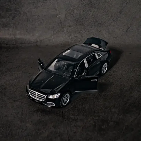 Mercedes-Benz S-Class Car
