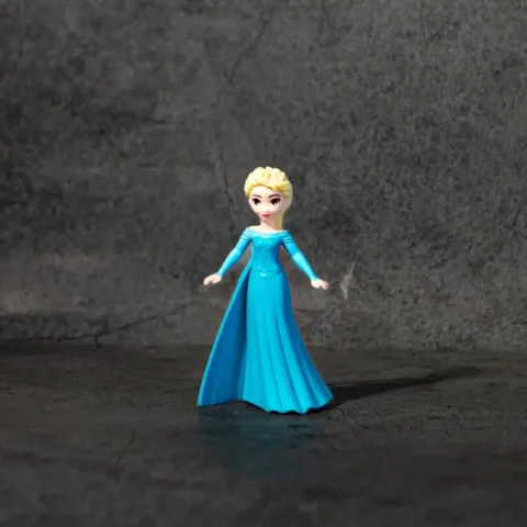Mattel Princess Frozen Elsa Mini